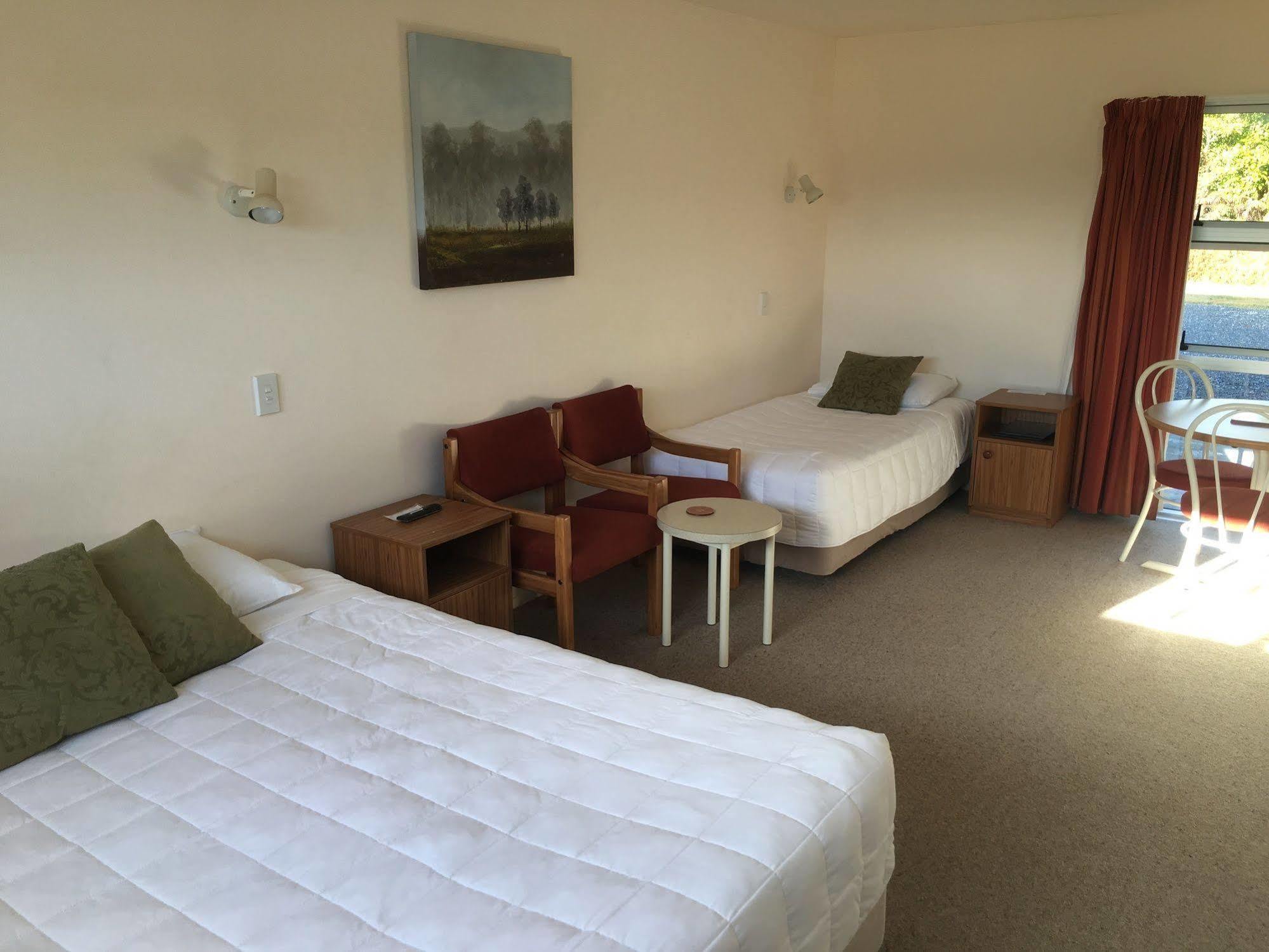 Glacier View Motel - Земля Франца-Иосифа Экстерьер фото